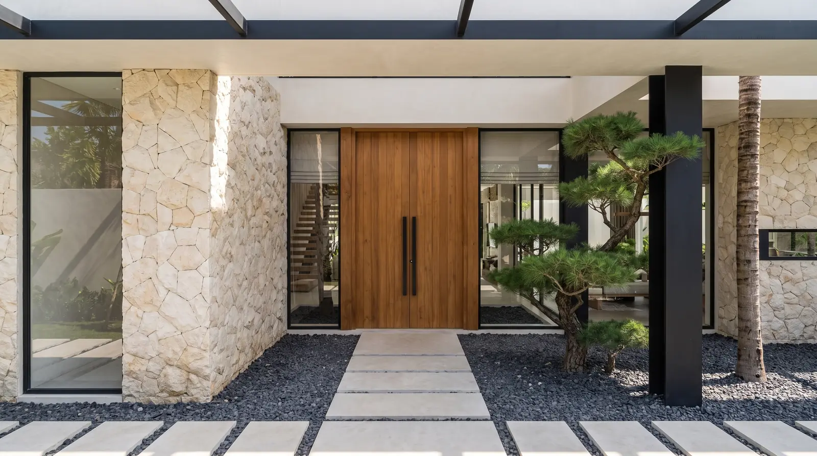 Grand Entrance Court