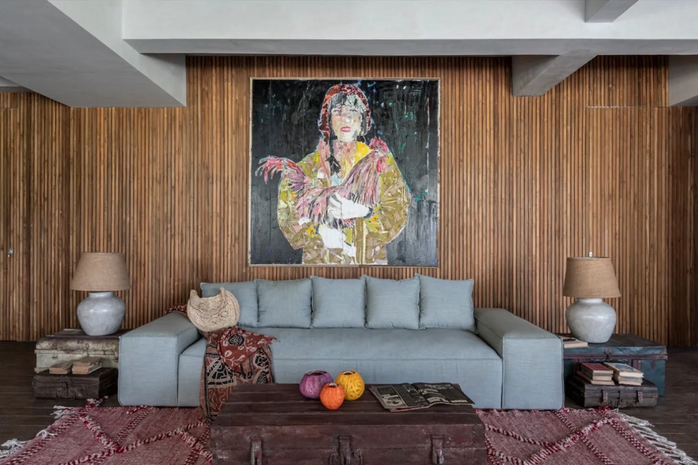 V House
